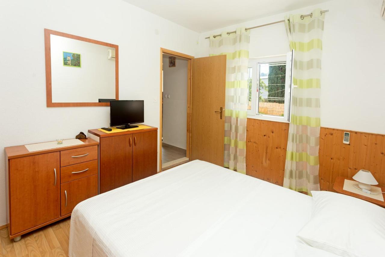 Apartments Julija Hvar Exterior photo