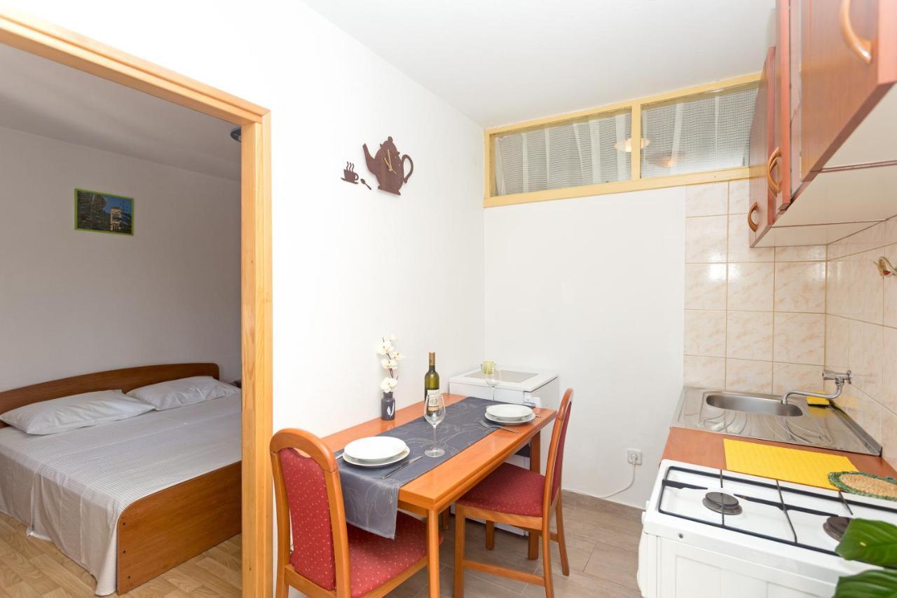 Apartments Julija Hvar Exterior photo
