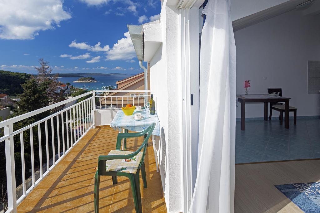 Apartments Julija Hvar Exterior photo