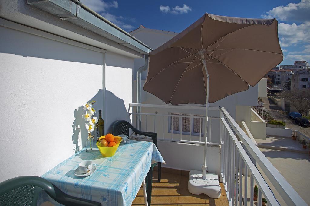 Apartments Julija Hvar Exterior photo