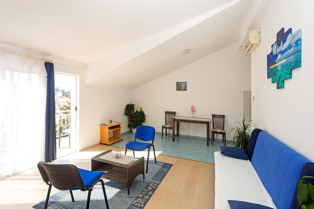 Apartments Julija Hvar Exterior photo